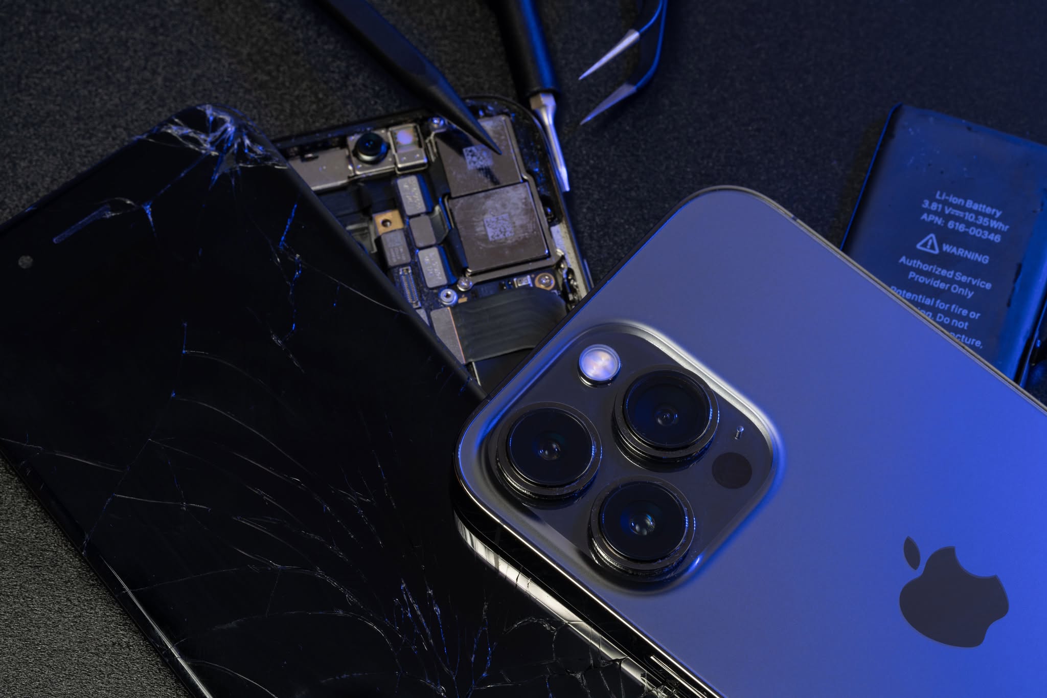 Servicio de reparación de iPhone en NickCel Medellín