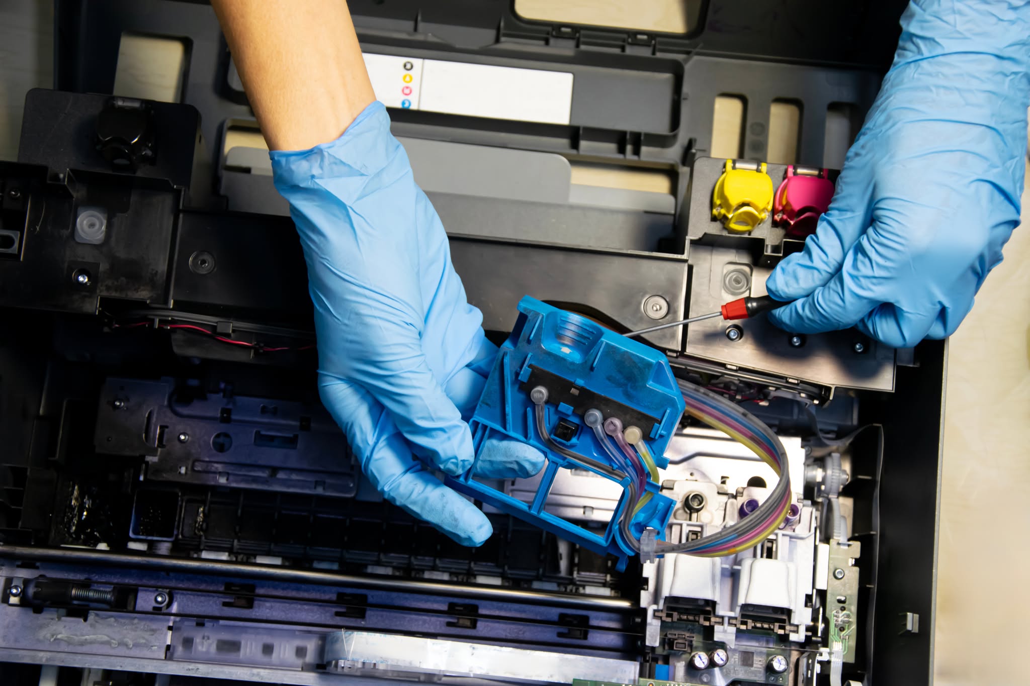 Servicio técnico de impresoras para hogares y empresas en Medellín
